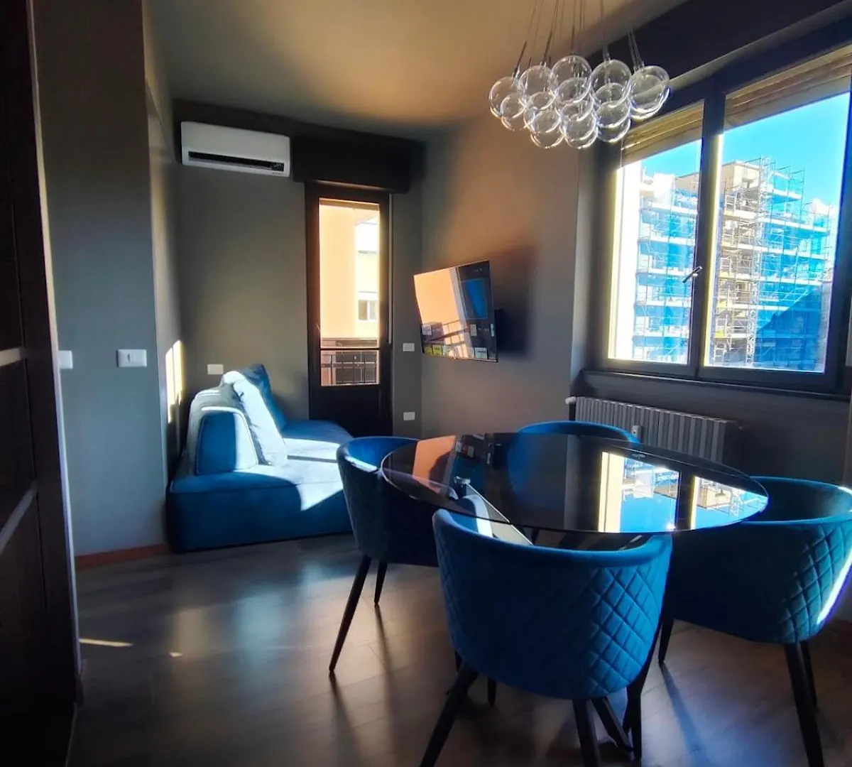 Boutique Apartment Milano Zanella Italy