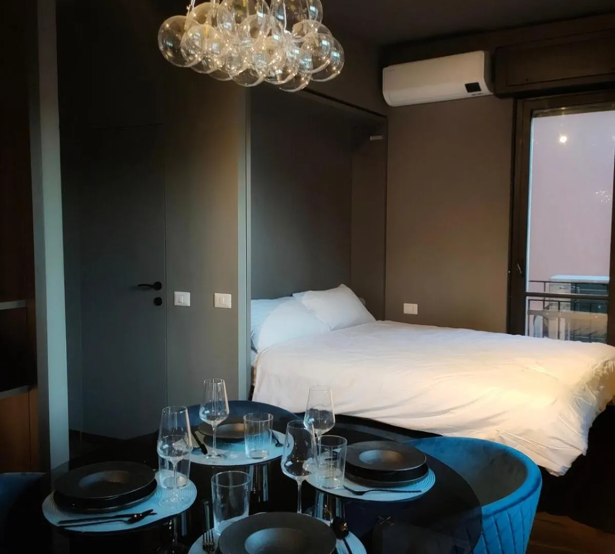 Boutique Apartment Milano Zanella 0*, Milan