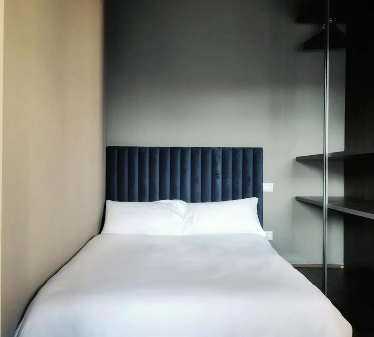 Boutique Apartment Milano Zanella Milan